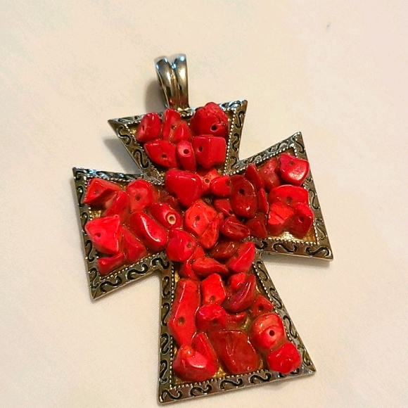 Red Beaded Cross Pendant - Picture 1 of 3